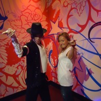 Michael Jackson gençleriyiz…
