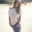 Konumuz: Jean(Denim) Jessica Alba Net-A-Porter için poz verdi…