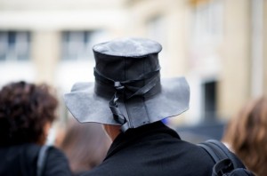 paris-fashion-week-ss13-street-style-part2-8-630x417