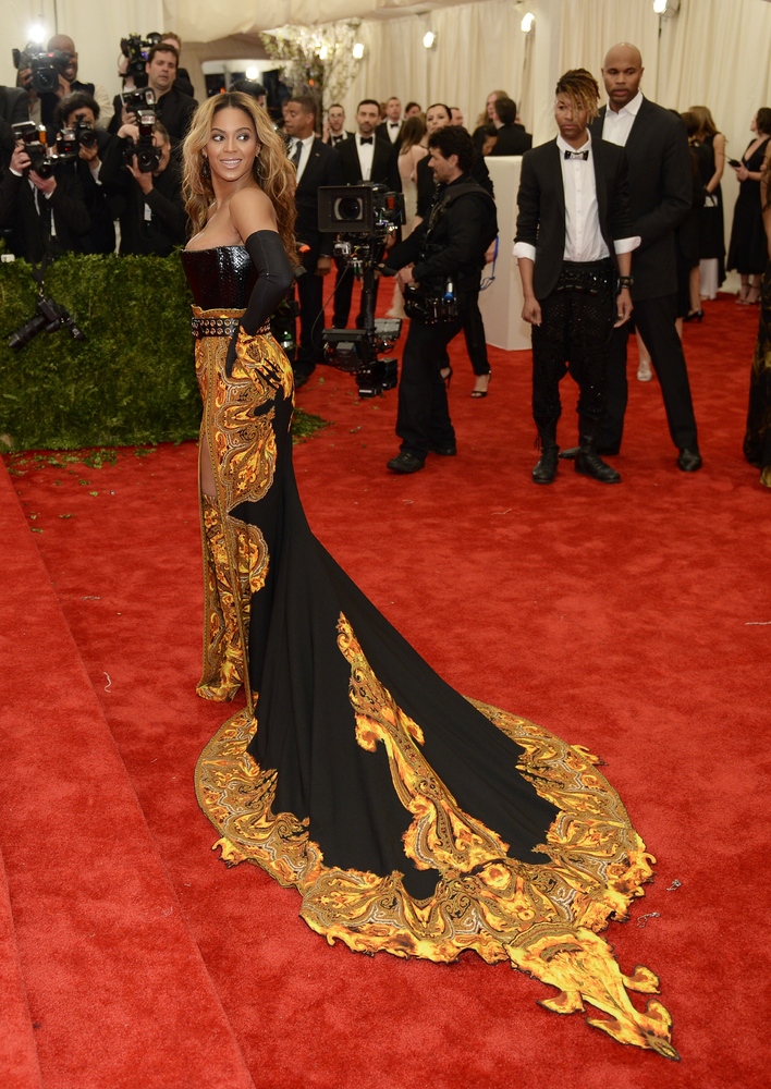Beyoncé In Givenchy